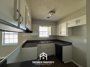 6200 Somerset Cove in Horn Lake, MS - Building Photo - Building Photo