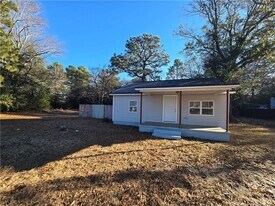 3731 Boone Trail in Fayetteville, NC - Building Photo