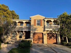 19352 Beckonridge Ln in Huntington Beach, CA - Building Photo