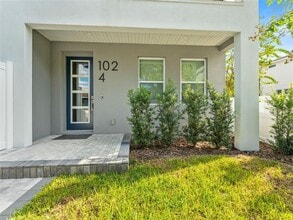 102 W Adalee St in Tampa, FL - Building Photo - Building Photo