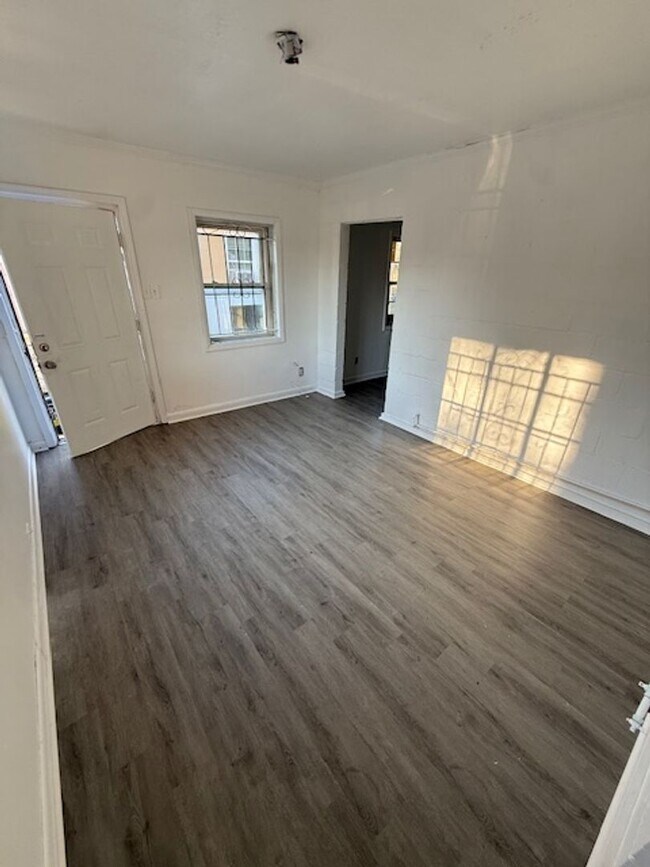 975 Sparks St SW in Atlanta, GA - Building Photo - Building Photo