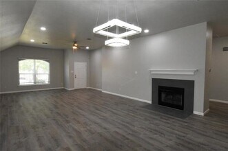 10020 Chapel Rock Dr in Fort Worth, TX - Building Photo - Building Photo