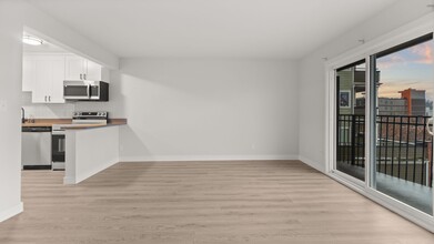 Nordic Lofts in Seattle, WA - Foto de edificio - Interior Photo