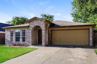 940 Danforth Pl in Arlington, TX - Building Photo - Building Photo