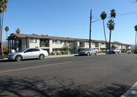 Park Glenn Camarillo Apartments in Camarillo, CA - Foto de edificio - Building Photo