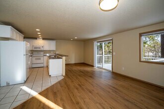 9713 NE Tenny Creek Dr in Vancouver, WA - Building Photo - Building Photo