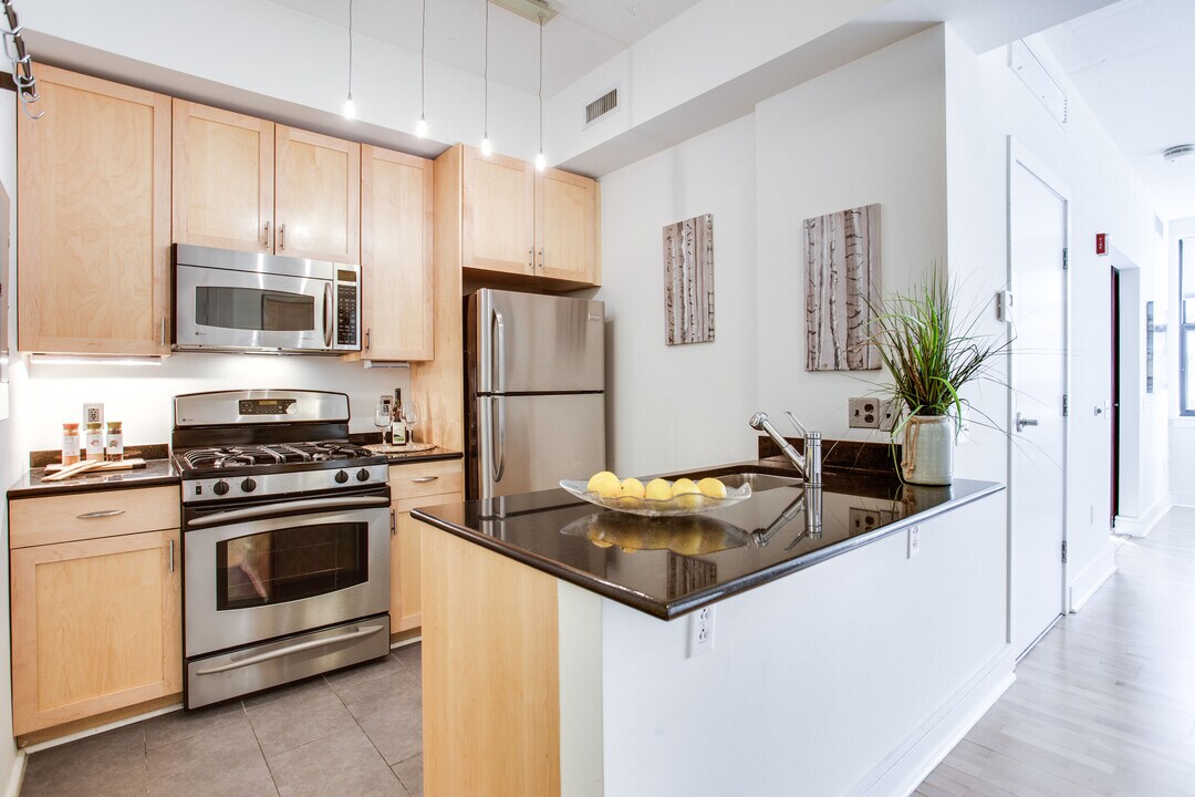 809 6th St NW, Unit 53 in Washington, DC - Building Photo