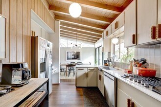 1813 Dexter St in Austin, TX - Building Photo - Building Photo