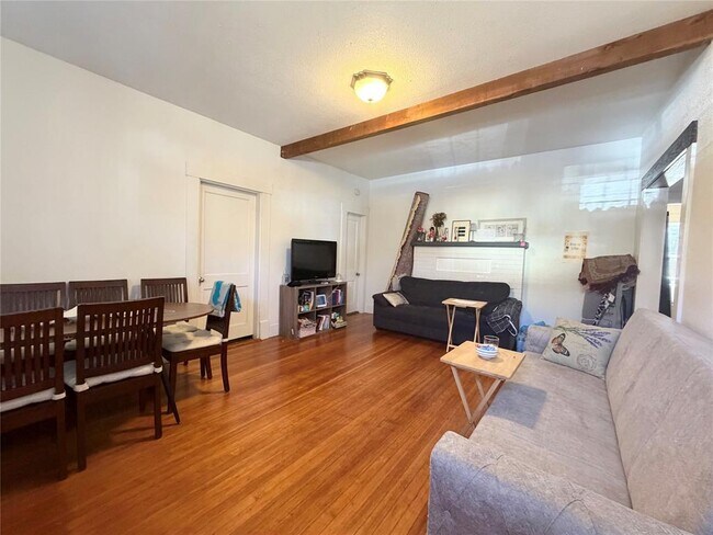 407 W 35th St in Austin, TX - Building Photo - Building Photo