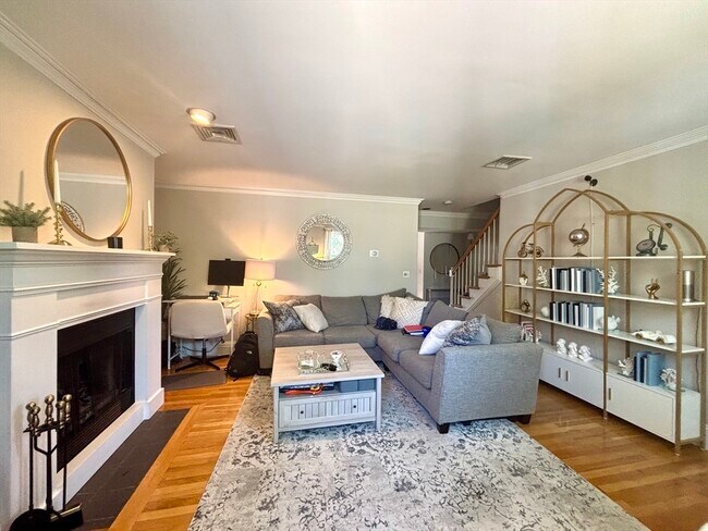 property at 7 Pleasant St
