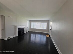 4320 Norbourne Blvd in Louisville, KY - Building Photo - Building Photo