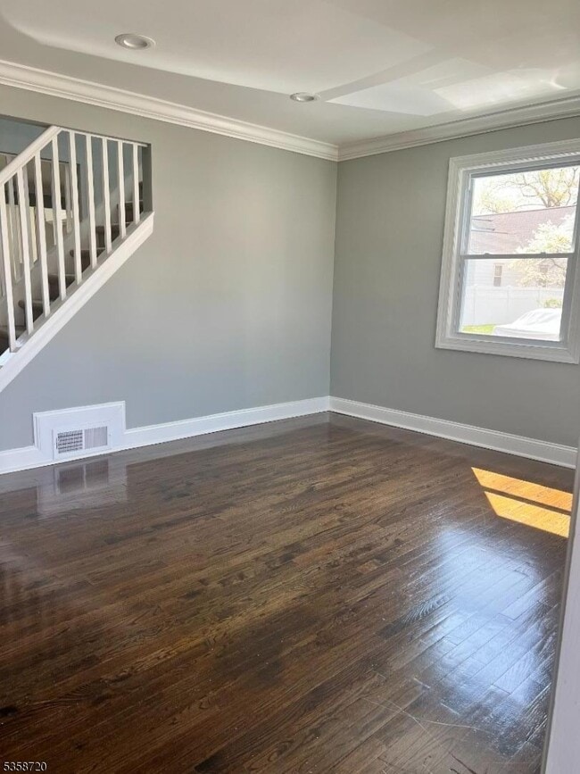 545 Plymouth Rd in Hillside, NJ - Building Photo - Building Photo