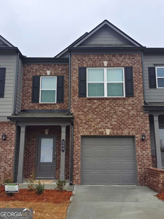 316 Skye Ln in Cartersville, GA - Building Photo