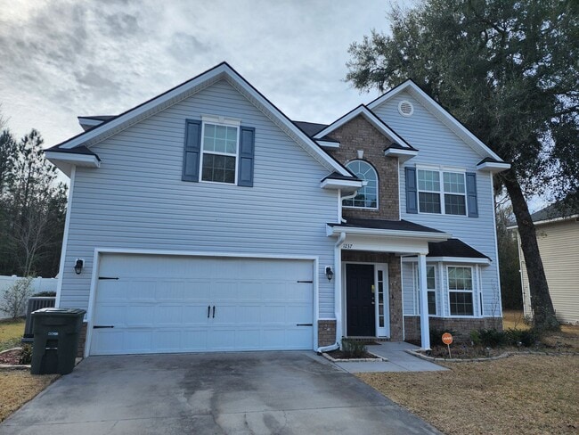 1237 Peacock Trail in Hinesville, GA - Building Photo - Building Photo