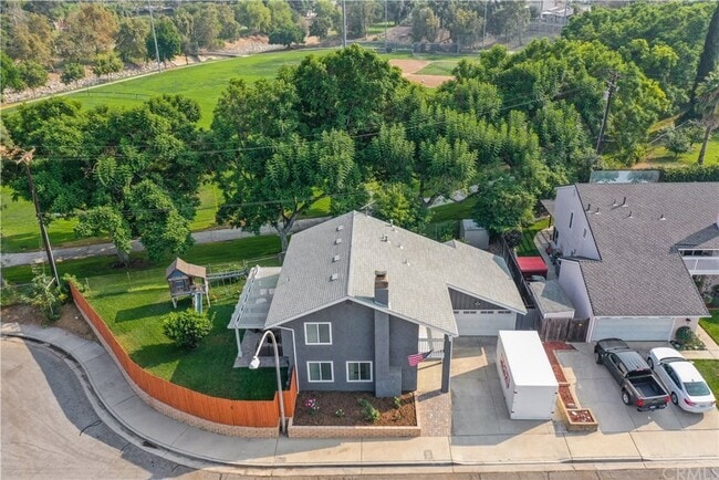 property at 638 Oleander St