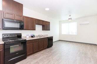 Ceja Vista Senior 55+ in Albuquerque, NM - Building Photo - Building Photo