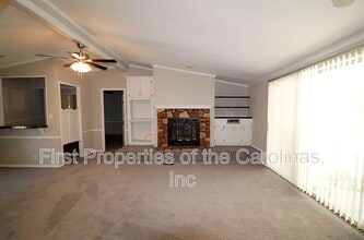 1148 Southwood Dr in Clover, SC - Building Photo - Building Photo