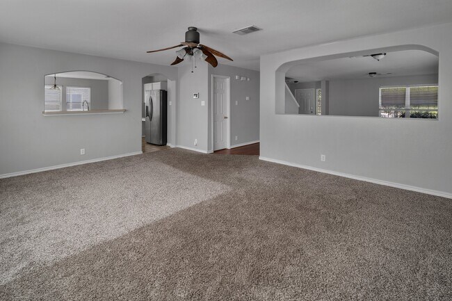 8534 Cherokee Ridge in Converse, TX - Building Photo - Building Photo