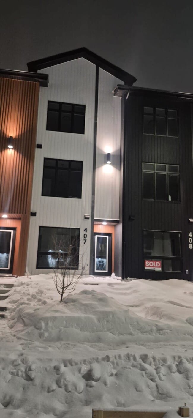 property at 295 Frontier Trl