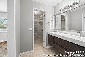 16219 Bear Run St in San Antonio, TX - Building Photo - Building Photo