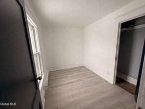 15 James St in Amsterdam, NY - Building Photo - Building Photo