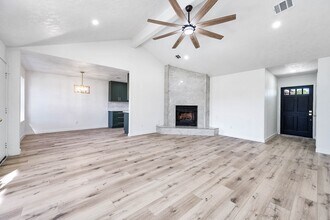 2118 Pepperglen Ct in Missouri City, TX - Building Photo - Building Photo