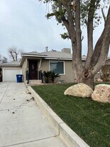 2512 Edwards Ave in Bakersfield, CA - Building Photo