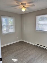 2204 Delta Pl, Unit B in Greensboro, NC - Building Photo - Building Photo