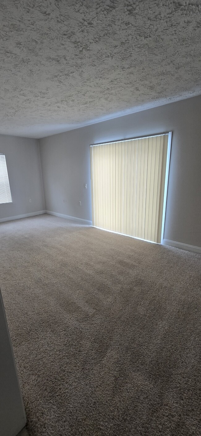 6026 E Fieldstone Hills Dr in Caledonia, MI - Building Photo - Building Photo