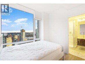 1283 Howe St in Vancouver, BC - Building Photo - Building Photo