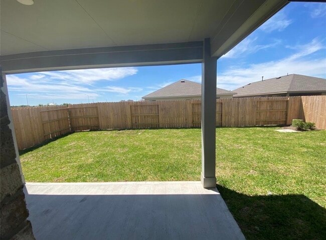 property at 3119 Spanish Oak Ln