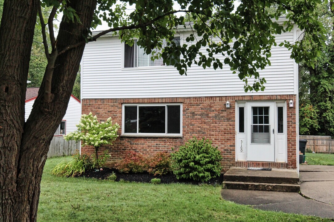 5160 Roseview Ave in Buffalo, NY - Building Photo