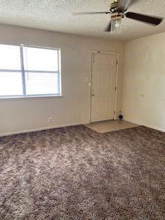 1250 Elm St-Unit -E in Abilene, TX - Foto de edificio - Building Photo