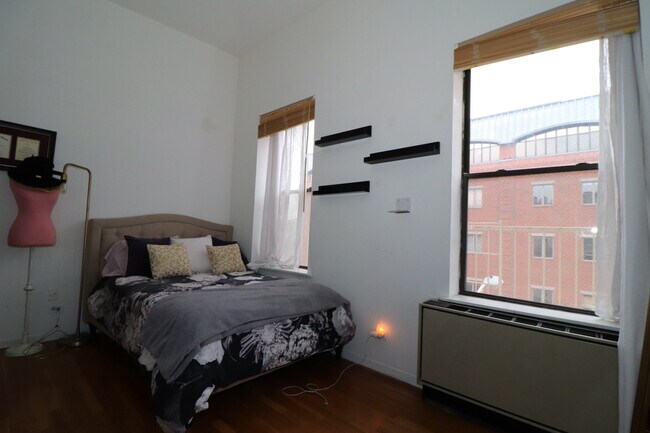 41 1st St in Hoboken, NJ - Building Photo - Building Photo