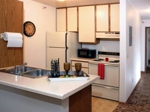 Century Commons Student Housing in St. Paul, MN - Building Photo - Interior Photo