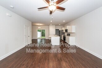 7787 Montview Rd in North Charleston, SC - Building Photo - Building Photo