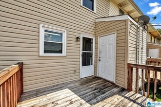 2555 Hampstead Dr in Birmingham, AL - Building Photo - Building Photo