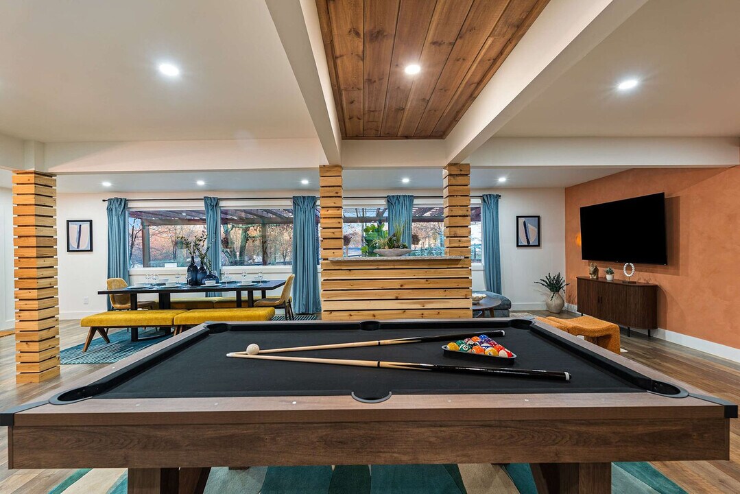 10 Penny Ave in Greer, SC - Building Photo