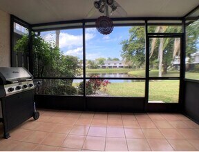 3453 Carambola Cir S in Coconut Creek, FL - Building Photo - Building Photo