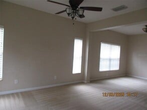 8905 Silk Bay Pl in Orlando, FL - Building Photo - Building Photo