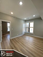 440 W Belden Ave, Unit 432-06 in Chicago, IL - Building Photo - Building Photo