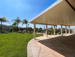 1535 Sandy Hill Dr in Calimesa, CA - Building Photo - Building Photo