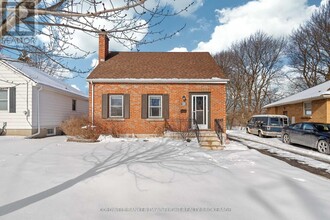 28 Graydon St in London, ON - Building Photo - Building Photo