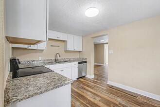 3130 W Longfellow Pl in Denver, CO - Building Photo - Building Photo