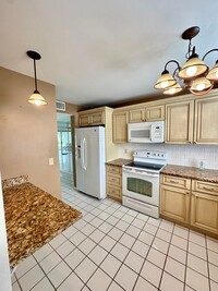 4358 Fountains Dr in Lake Worth, FL - Building Photo - Building Photo