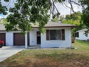 937 SE 24th Ave in Cape Coral, FL - Building Photo - Building Photo