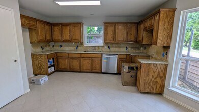 4205 Fiste in Denton, TX - Building Photo - Building Photo