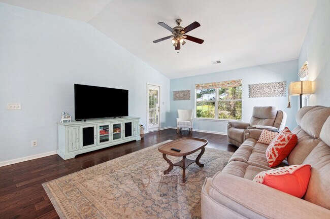 1071 Blue Stem Dr in Pawleys Island, SC - Building Photo - Building Photo
