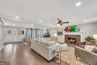 6805 Wright Rd NE in Sandy Springs, GA - Building Photo - Building Photo