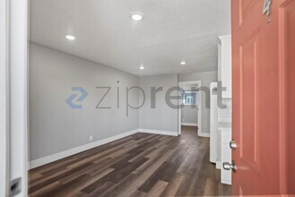 26910 Manon Ave in Hayward, CA - Foto de edificio - Building Photo